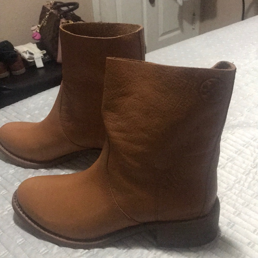 Tory Burch boots